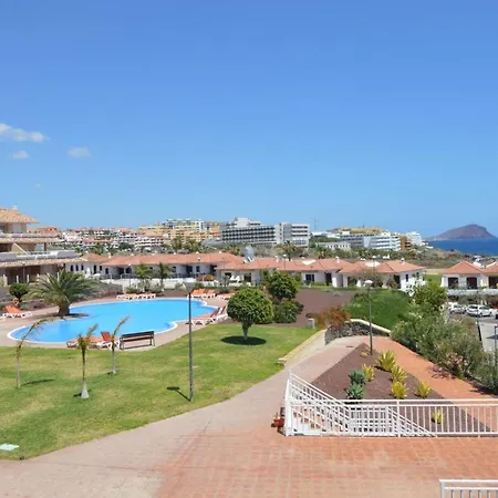 Deluxe Apt. 110qm+terrasse 60qm Pool Wifi Golf Yachthafen *