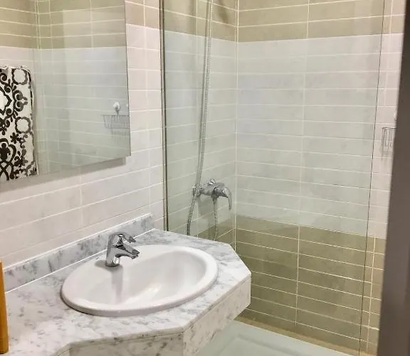 Lägenhet Deluxe Apt. 110qm+terrasse 60qm Pool Wifi Golf Yachthafen *