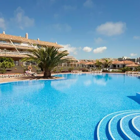 Apartment Deluxe Apt. 110qm+terrasse 60qm Pool Wifi Golf Yachthafen