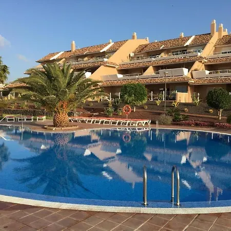 Deluxe Apt. 110qm+terrasse 60qm Pool Wifi Golf Yachthafen *