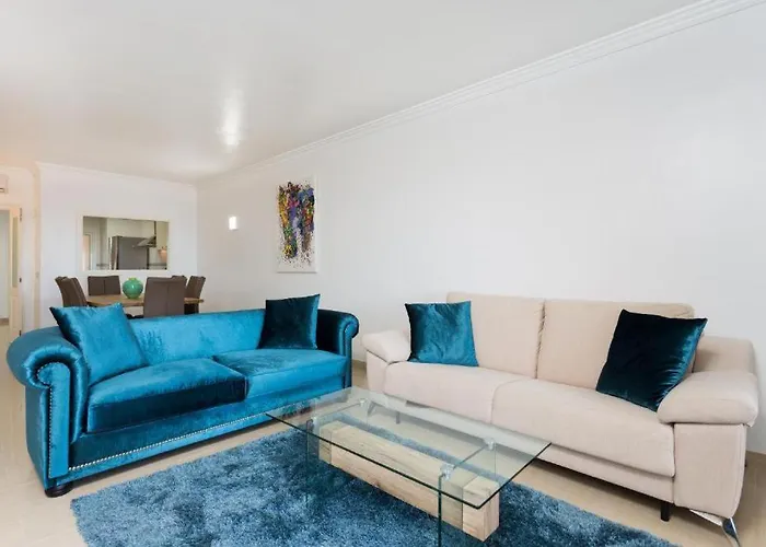 Deluxe Apt. 110qm+terrasse 60qm Pool Wifi Golf Yachthafen