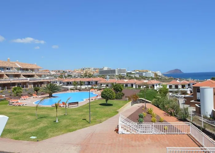 Deluxe Apt. 110qm+terrasse 60qm Pool Wifi Golf Yachthafen *